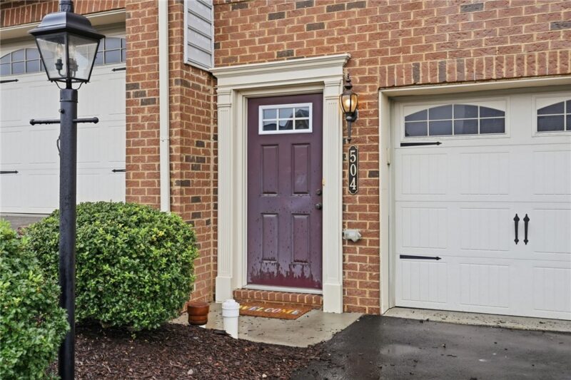504 Aprilmae Way — photo 3