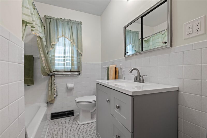 804 Redwood Dr — photo 6