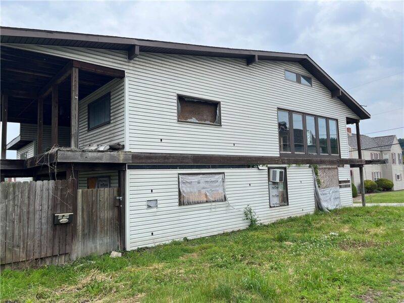 346 Hill St — photo 5
