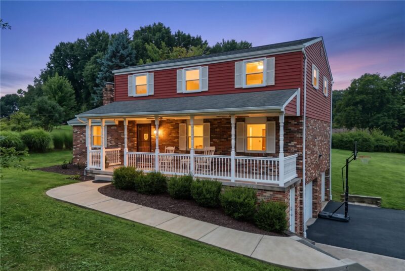 4575 Glen Eden Rd — photo 2