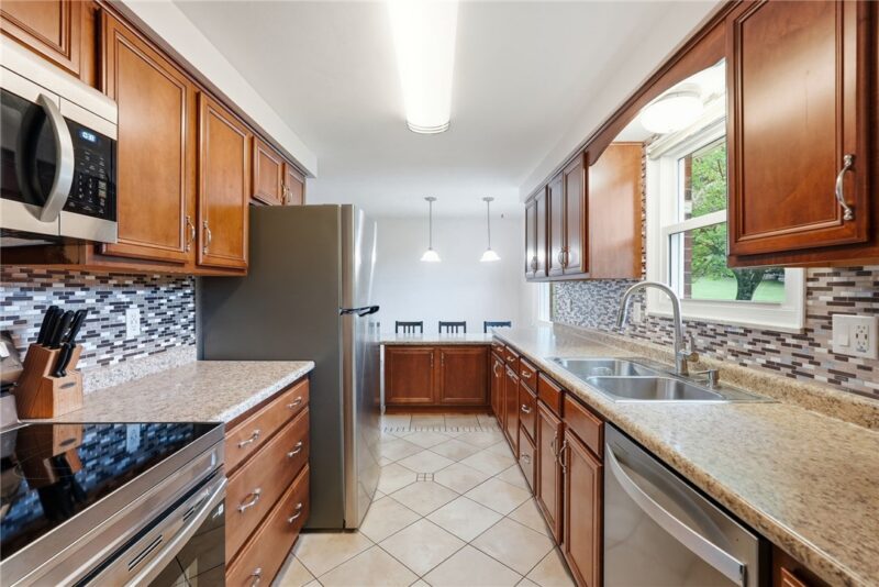 4575 Glen Eden Rd — photo 8