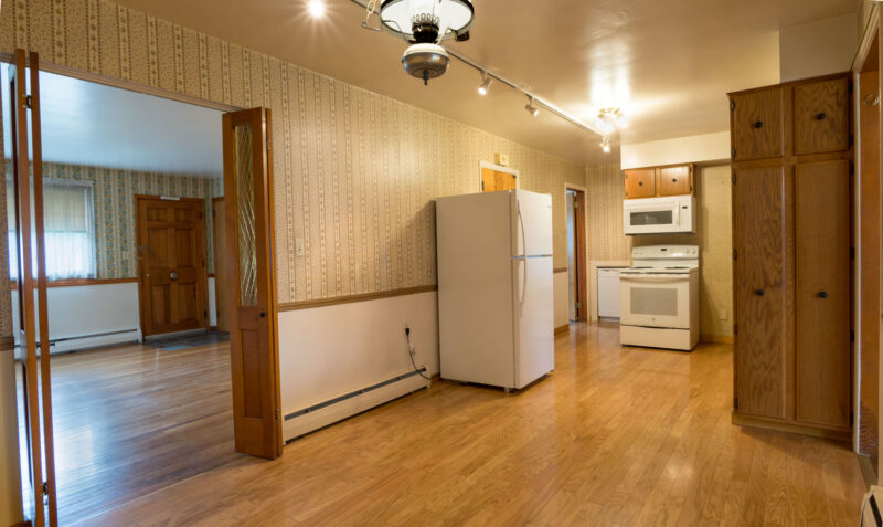 880 E Hill DRIVE — photo 7