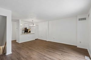 136 Mosside LOOP — photo 8