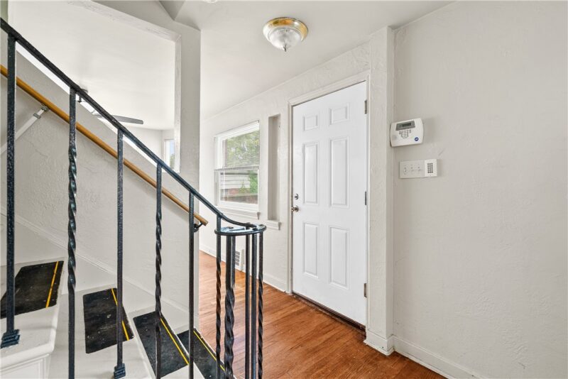 349 Highland Rd — photo 3
