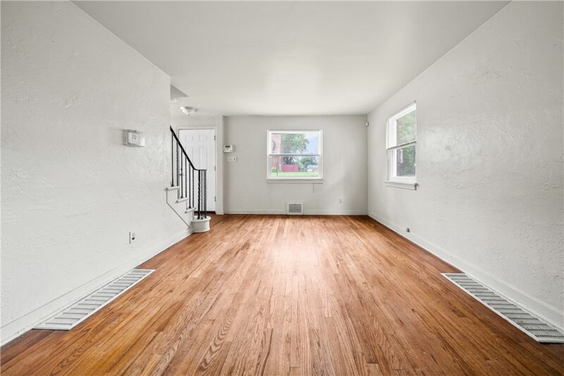 349 Highland Rd — photo 4
