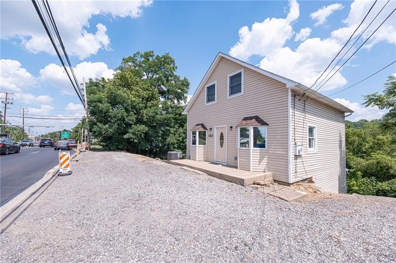 1214 Washington Pike — photo 1