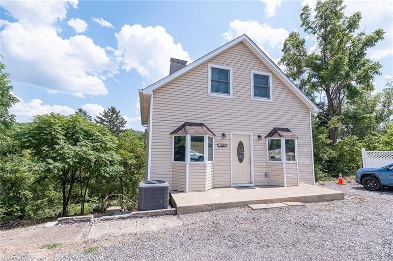 1214 Washington Pike — photo 3