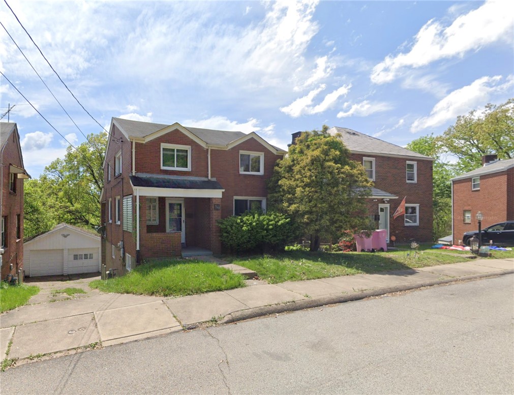 560 Wylie — photo 1