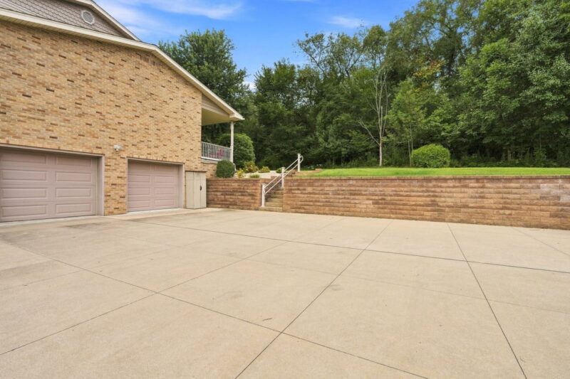 111 Paula DRIVE — photo 4