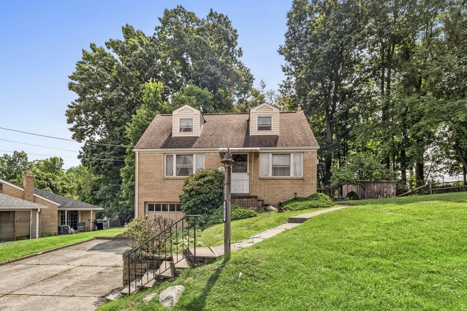 5035 Clelia Dr — photo 1