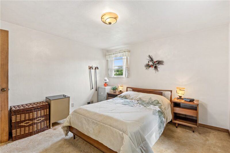 5035 Clelia Dr — photo 5