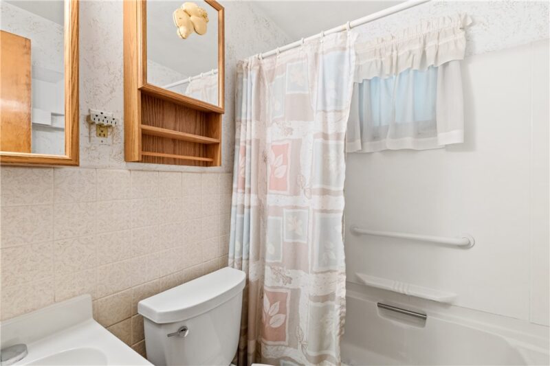5035 Clelia Dr — photo 6