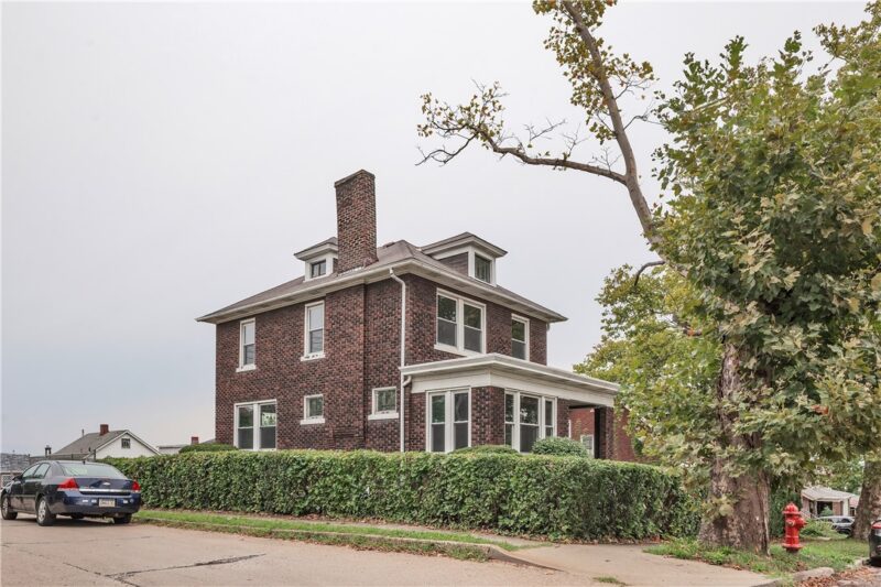 1318 Wilson St — photo 2