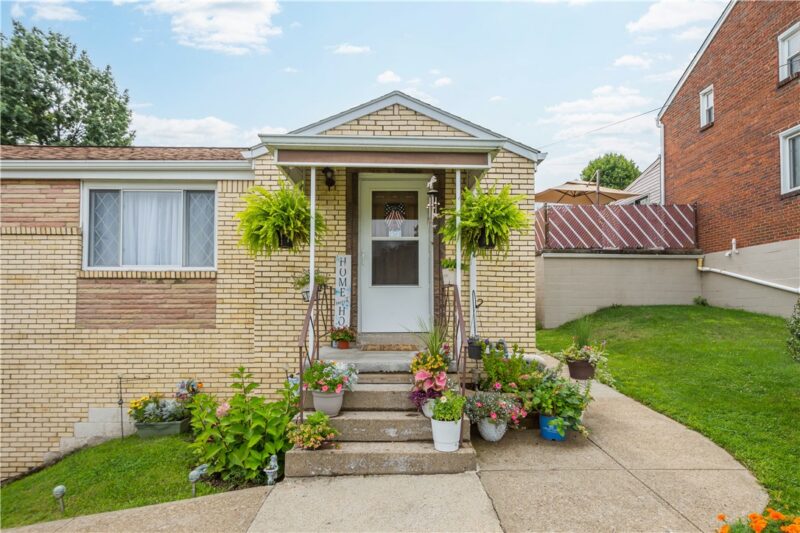 308 Ruthwood Ave — photo 2