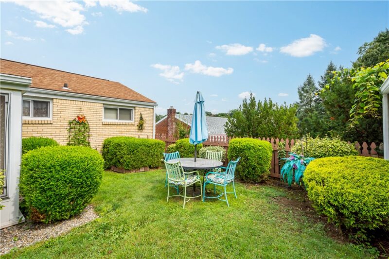 308 Ruthwood Ave — photo 4