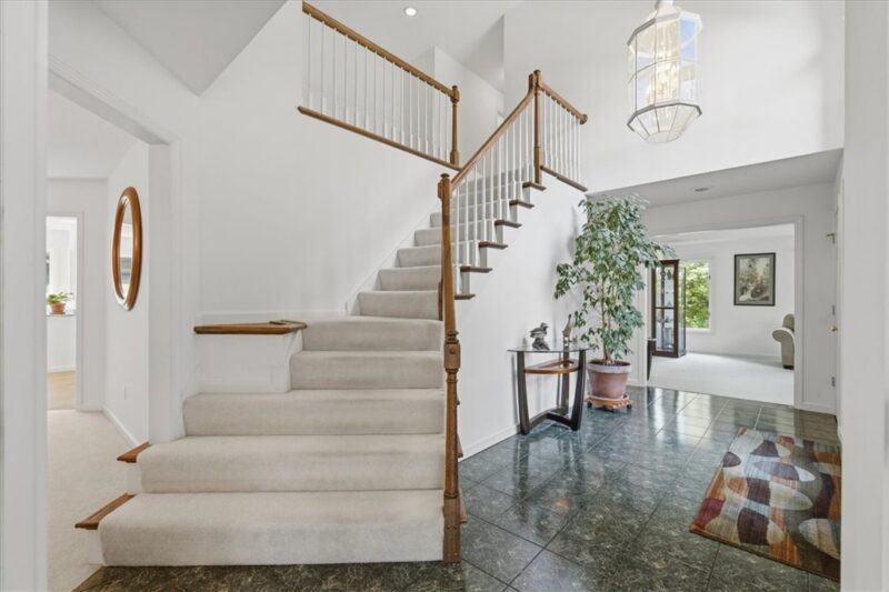 210 Reichold Rd — photo 2