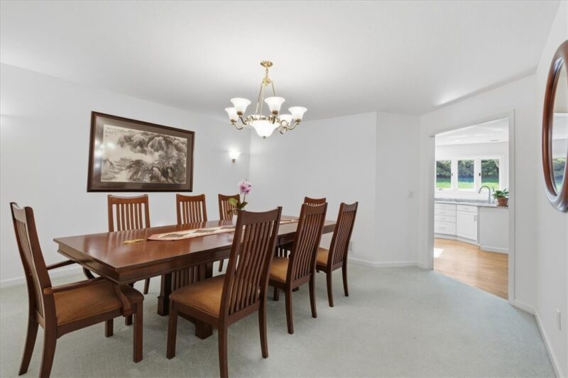 210 Reichold Rd — photo 6