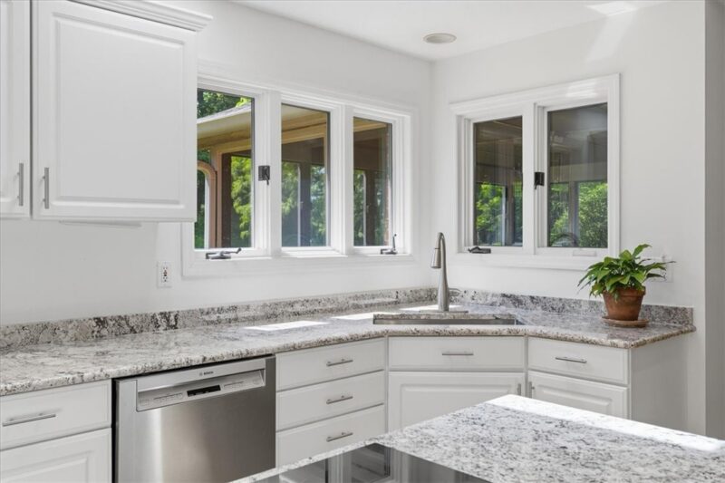 210 Reichold Rd — photo 8