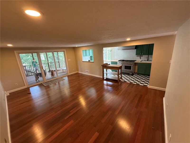 2725 Summit St — photo 7