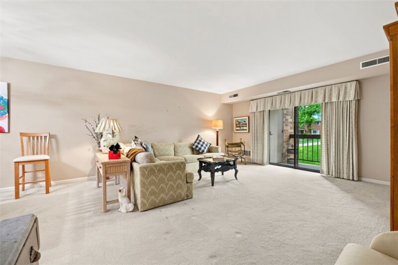 1500 COCHRAN ROAD 409 — photo 8