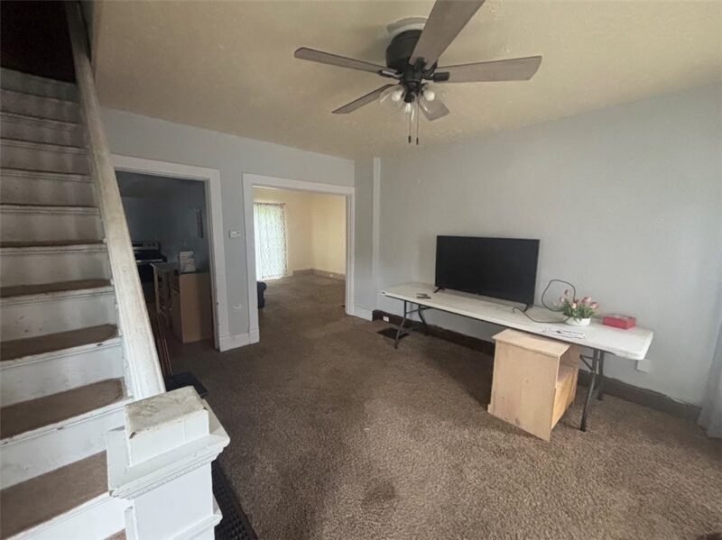 426 E Prospect Ave — photo 7