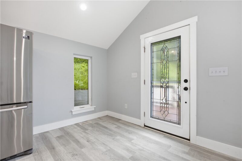 850 Gypsy Glen Rd — photo 8