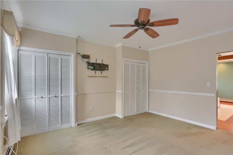 568 Orchard Ave — photo 7