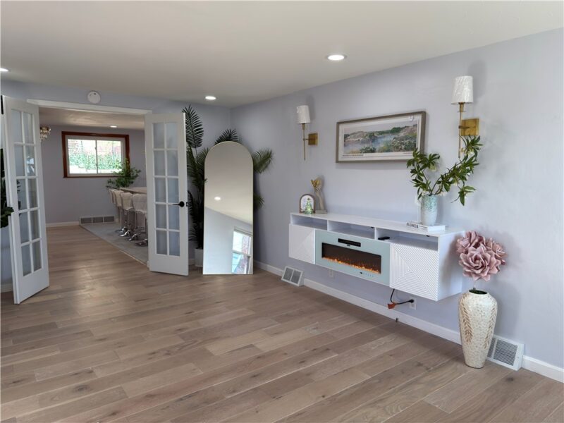 143 Anita Ave — photo 5