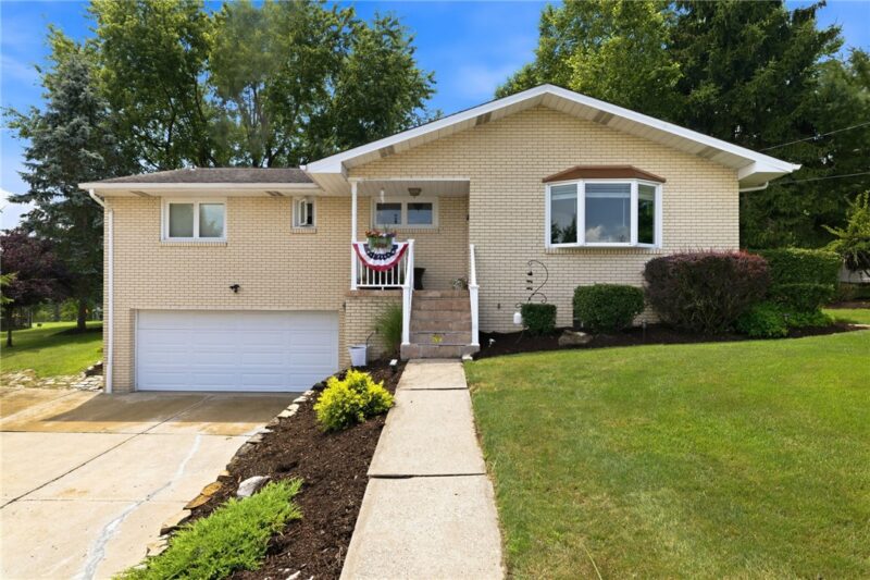124 Shellbark St — photo 2