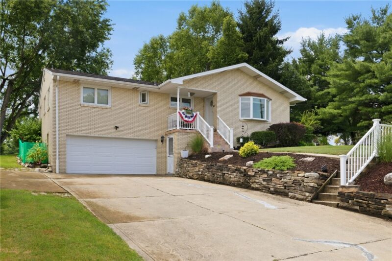 124 Shellbark St — photo 3