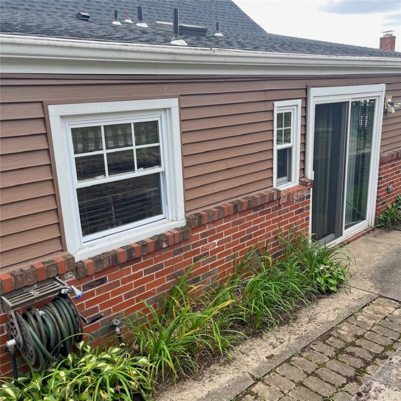 537 Haverhill Rd — photo 5