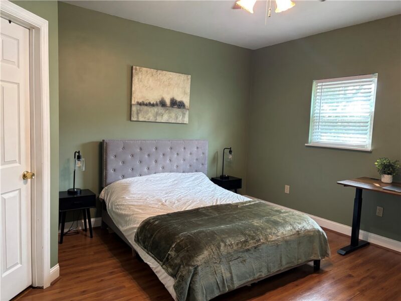 533 Finley Ave — photo 6