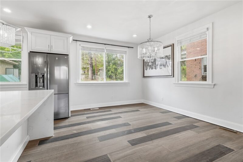 750 Mary Street — photo 8