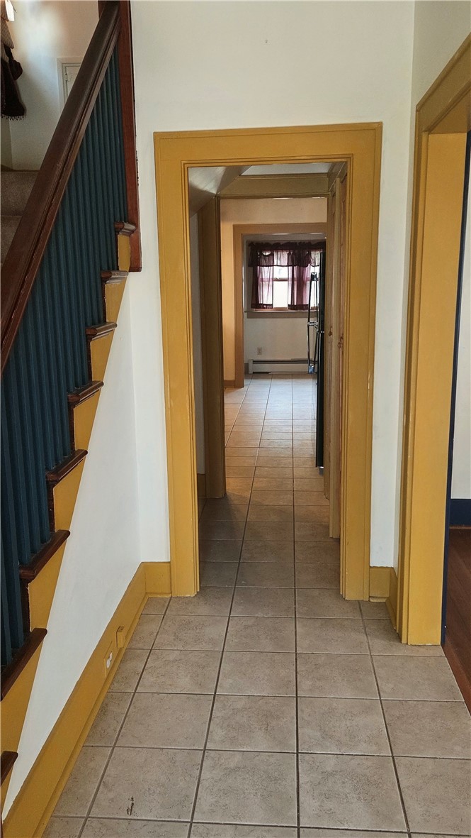 360 Shirls Ave — photo 3