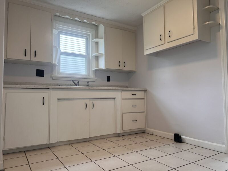 1303 Highland Avenue AVENUE — photo 2