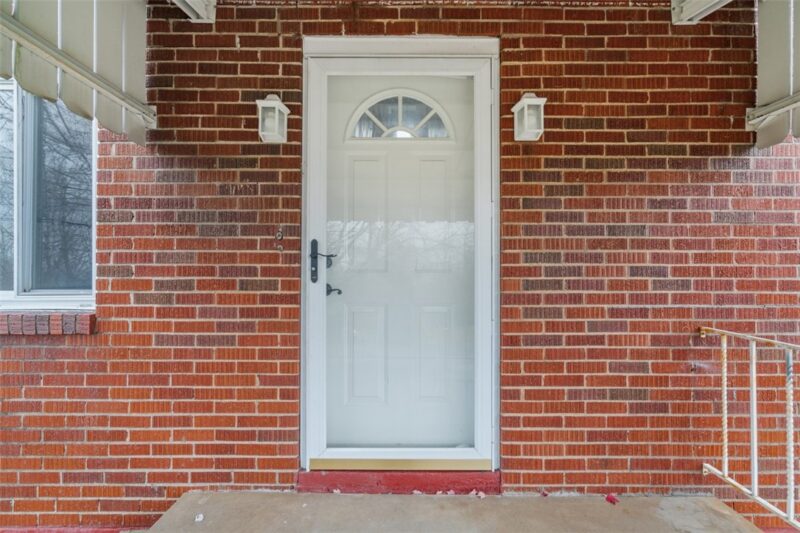 116 Warren Dr — photo 3