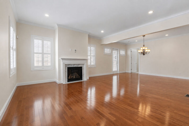 250 2nd St. — photo 8