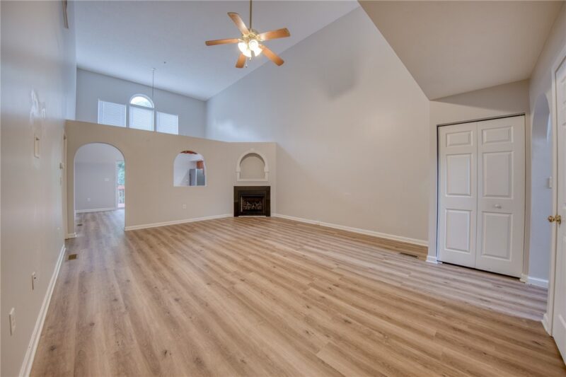 2115 Shawnee Dr — photo 5