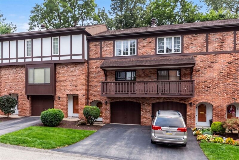350 Woodbridge Dr — photo 2