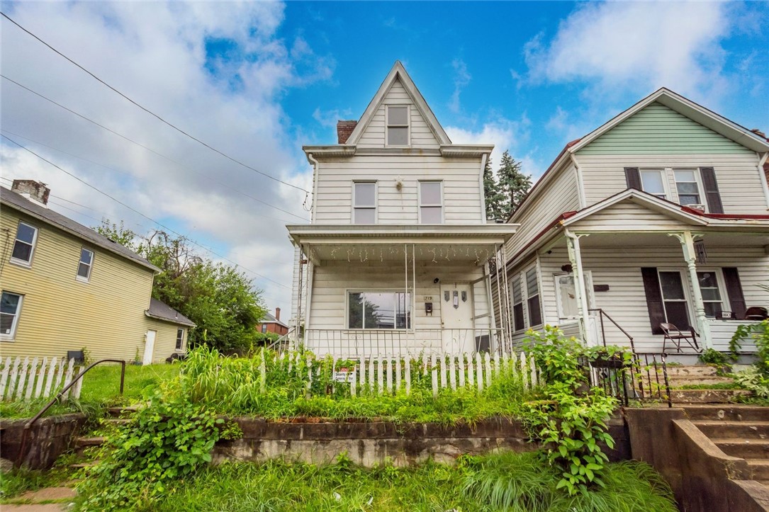 719 Frederick St — photo 1