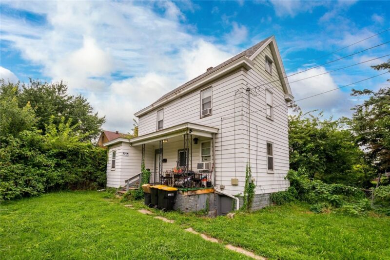 719 Frederick St — photo 2