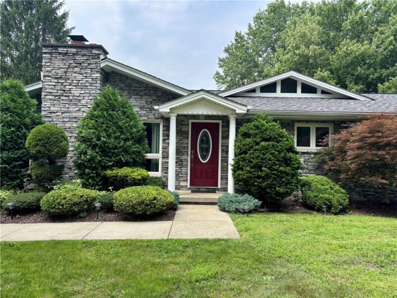 157 Randall Dr — photo 3