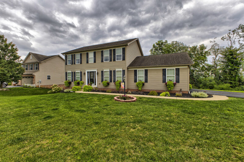 125 Ashton DRIVE — photo 3