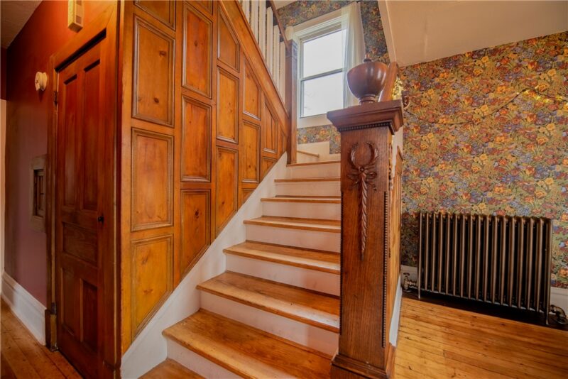 236 N Water St — photo 5