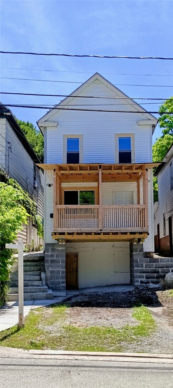 210 N 4TH STREET — photo 1