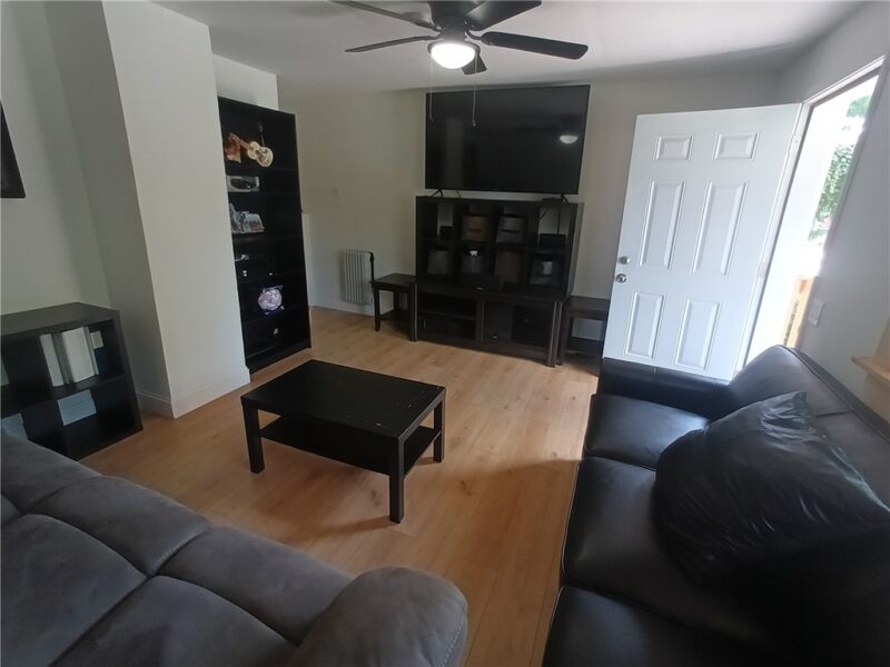210 N 4TH STREET — photo 7