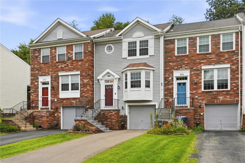 264 Clearbrook Ct — photo 2