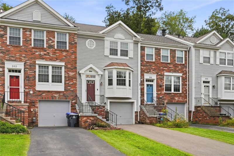 264 Clearbrook Ct — photo 3