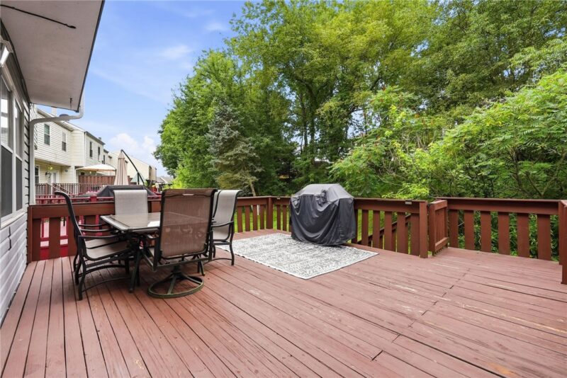 264 Clearbrook Ct — photo 4