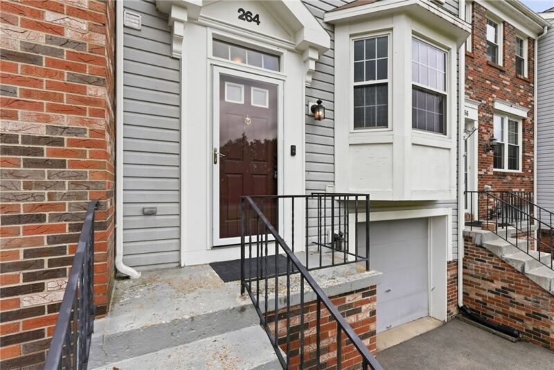 264 Clearbrook Ct — photo 5